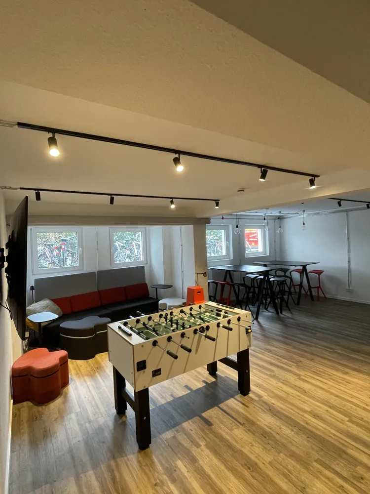 1 Zimmer Wohnung mit 28 m² in Köln – Bild 7