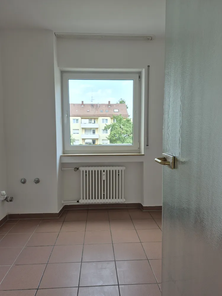 4 Zimmer Wohnung mit 103 m² in Nürnberg – Bild 12
