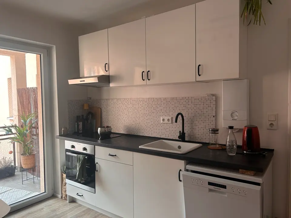 2 Zimmer Wohnung mit 80 m² in Nürnberg – Bild 2