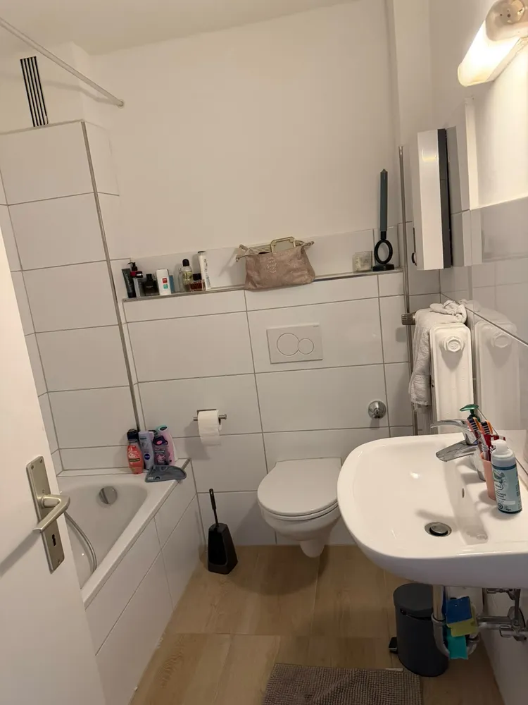 2 Zimmer Wohnung mit 70 m² in Neuss – Bild 4