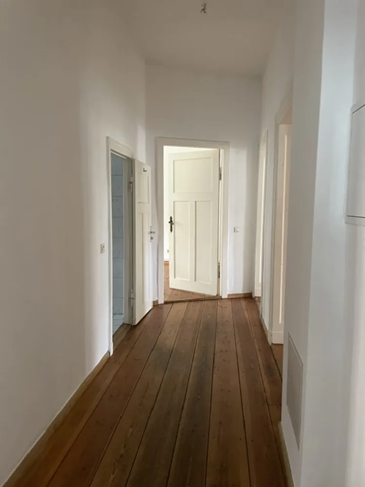 4 Zimmer Wohnung mit 135 m² in Berlin – Bild 12
