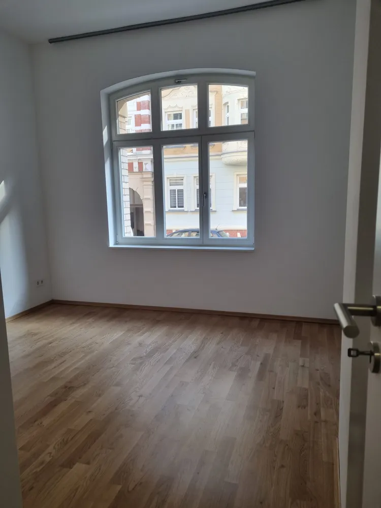 2 Zimmer Wohnung mit 39 m² in Halle (Saale) – Bild 2