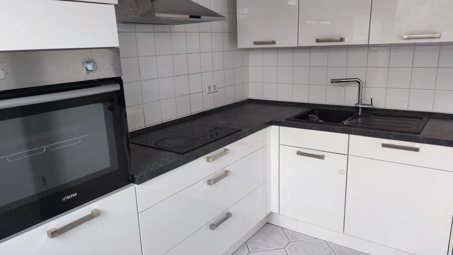 4 Zimmer Wohnung mit 80 m² in Solingen – Bild 1