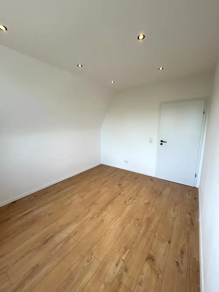 Shared room with 14 m² in Stuttgart – Photo 5