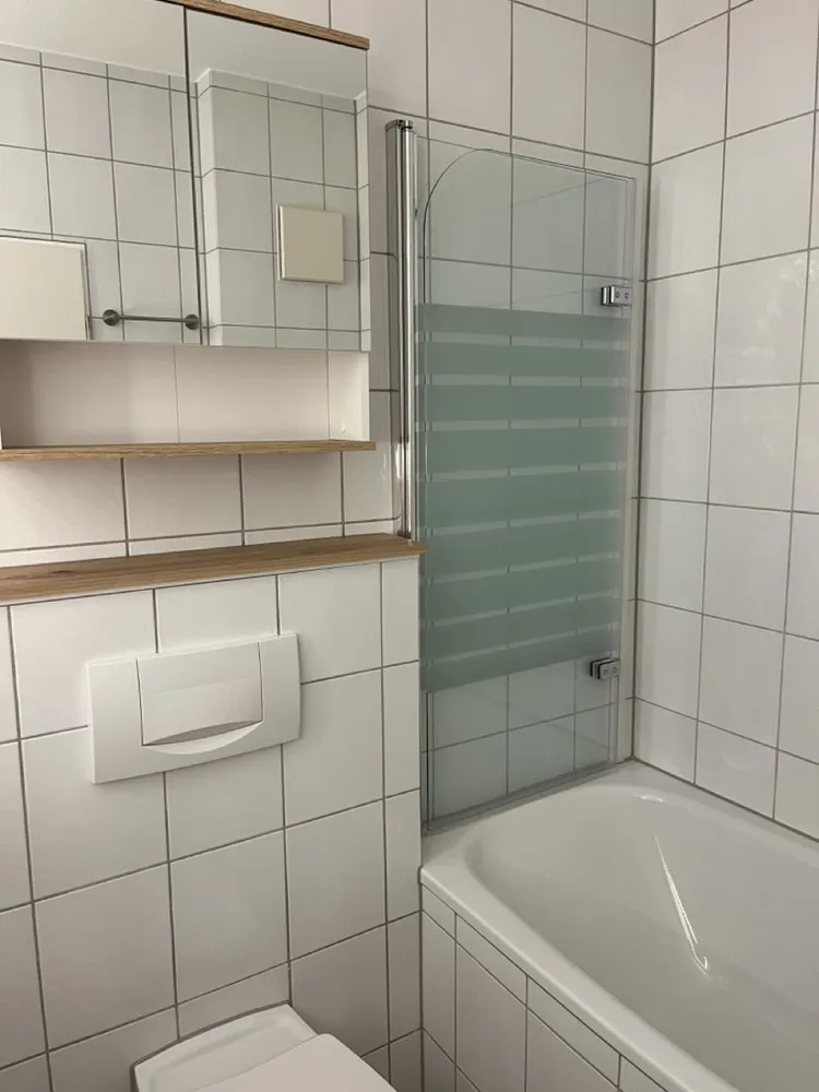 2 Zimmer Wohnung mit 70 m² in Leverkusen – Bild 11