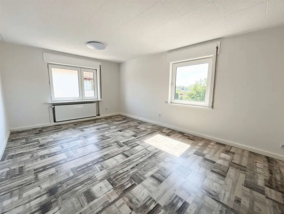 3 Zimmer Wohnung mit 80 m² in Sonneberg – Bild 3