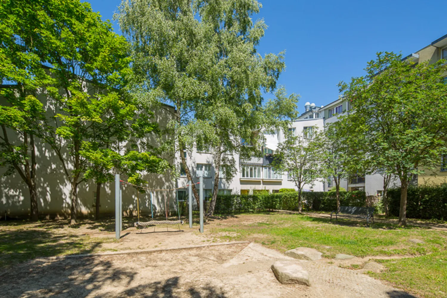 2 room apartment with 76 m² in Berlin – Photo 3