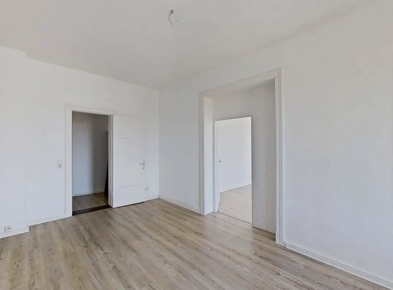 4 Zimmer Wohnung mit 115 m² in Mannheim – Bild 2