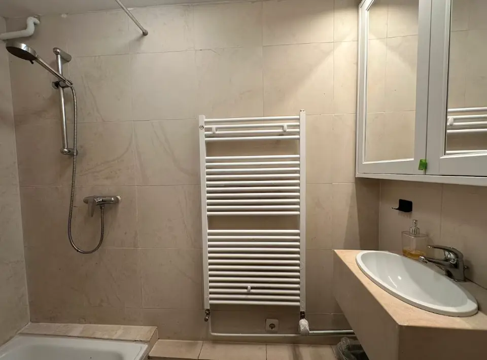 2 Zimmer Wohnung mit 50 m² in Hamburg – Bild 8