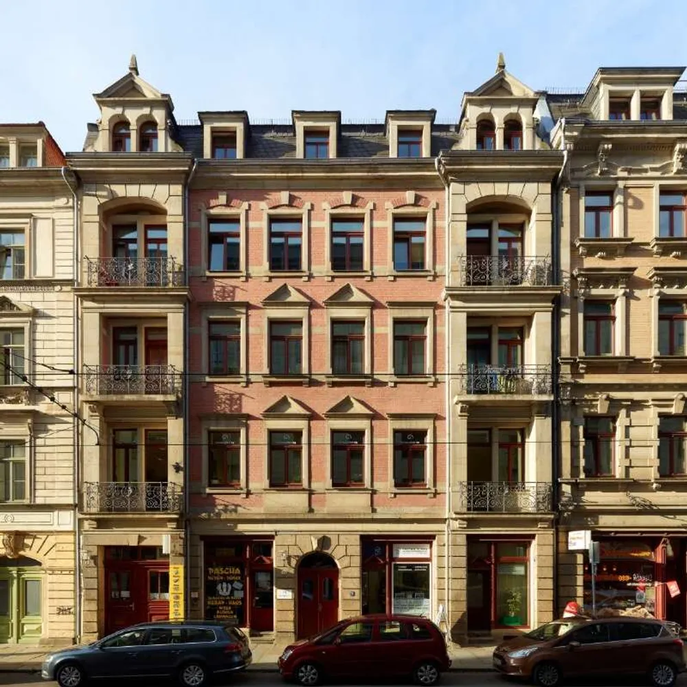 3 Zimmer Wohnung mit 117 m² in Dresden – Bild 1