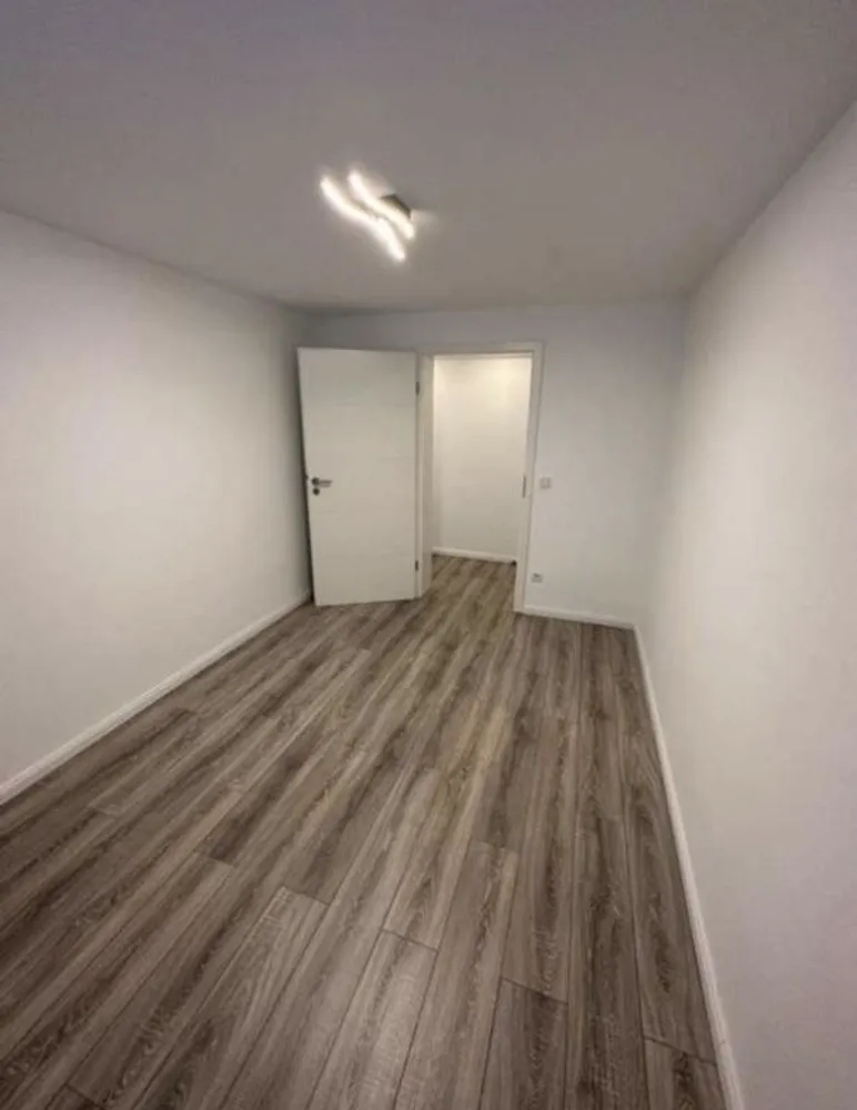 2 Zimmer Wohnung mit 35 m² in Düsseldorf – Bild 2