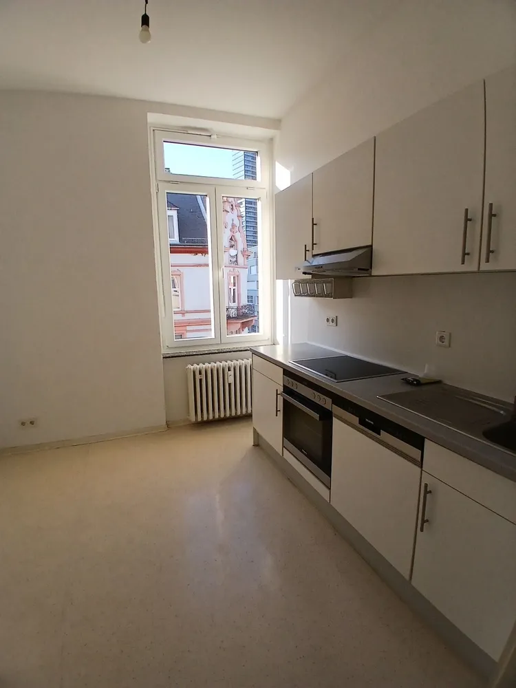 2 Zimmer Wohnung mit 71 m² in Frankfurt am Main – Bild 3