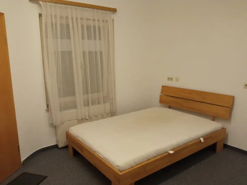 WG-Zimmer mit 15 m² in Metzingen – Bild 1