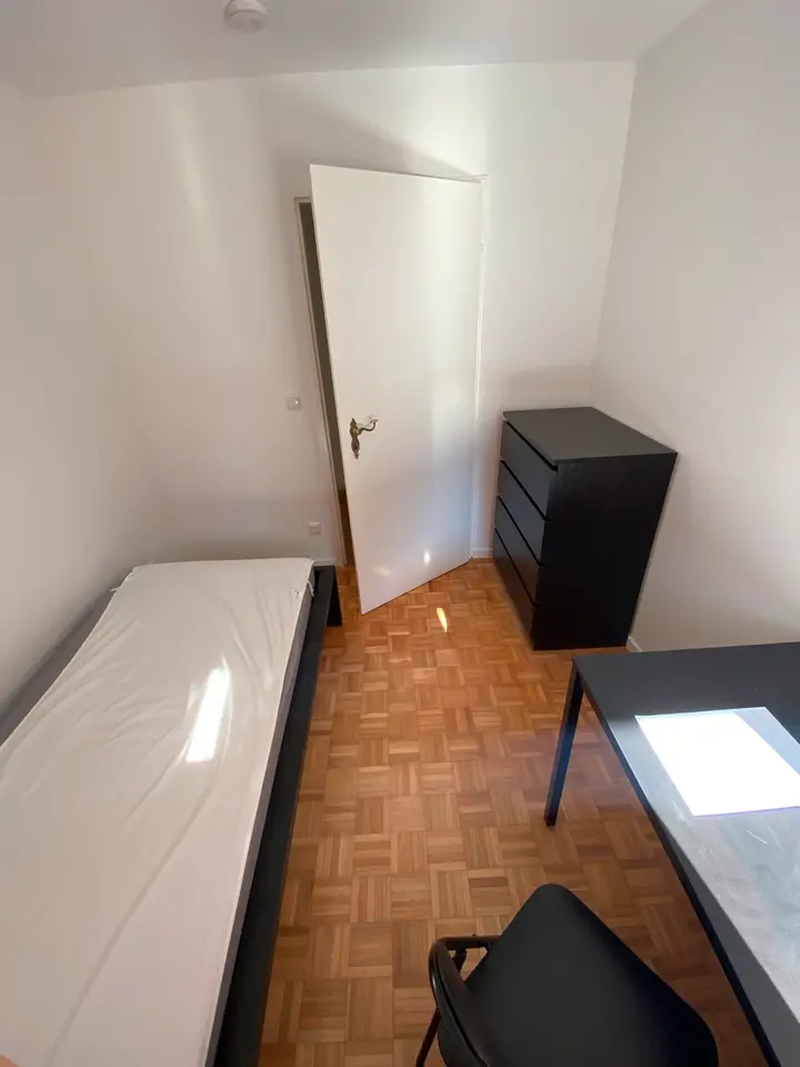 2 Zimmer Wohnung mit 11 m² in München – Bild 2