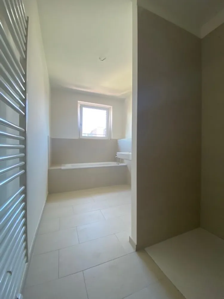 3 Zimmer Wohnung mit 82 m² in Hamburg – Bild 9
