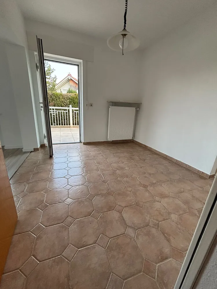 3 Zimmer Wohnung mit 100 m² in Wiesbaden – Bild 8