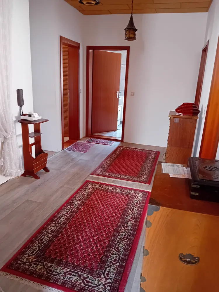 6 Zimmer Wohnung mit 200 m² in Stuttgart – Bild 5