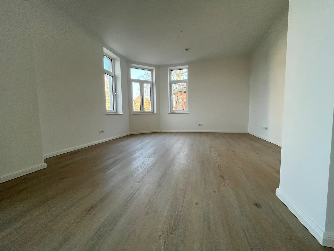 3 Zimmer Wohnung mit 82 m² in Krefeld – Bild 2