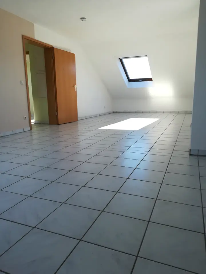 2 Zimmer Wohnung mit 60 m² in Essen – Bild 2