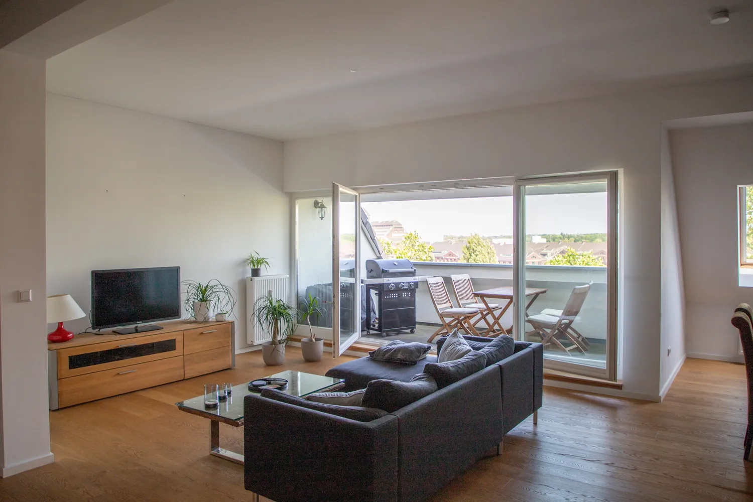 3 Zimmer Wohnung mit 135 m² in Berlin – Bild 1