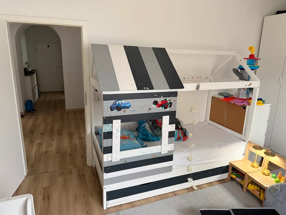 3 Zimmer Wohnung mit 93 m² in Leverkusen – Bild 9