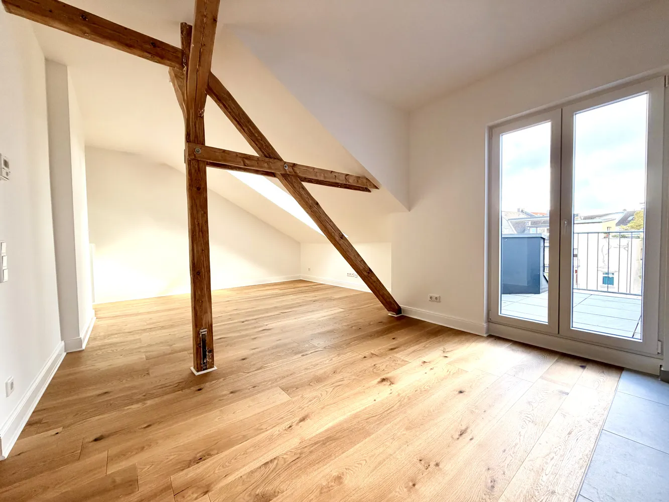 2 Zimmer Wohnung mit 68 m² in Düsseldorf – Bild 4