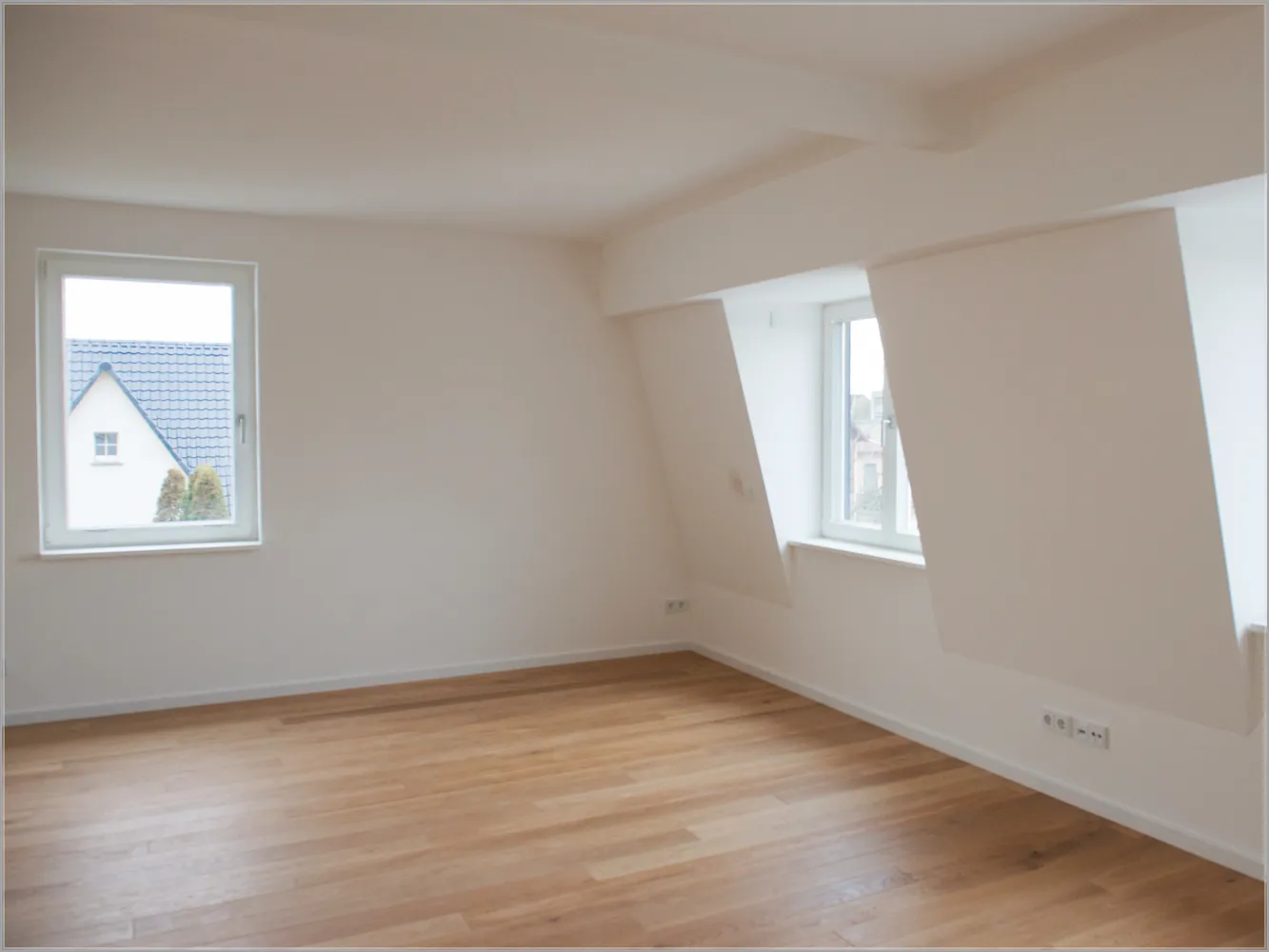 6 Zimmer Haus mit 240 m² in Berlin – Bild 3