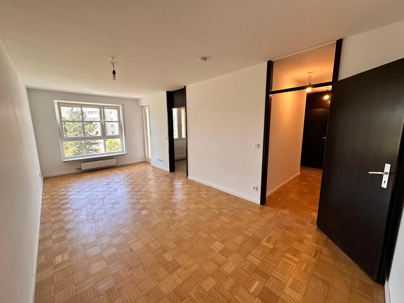 2 Zimmer Wohnung mit 60 m² in München – Bild 1