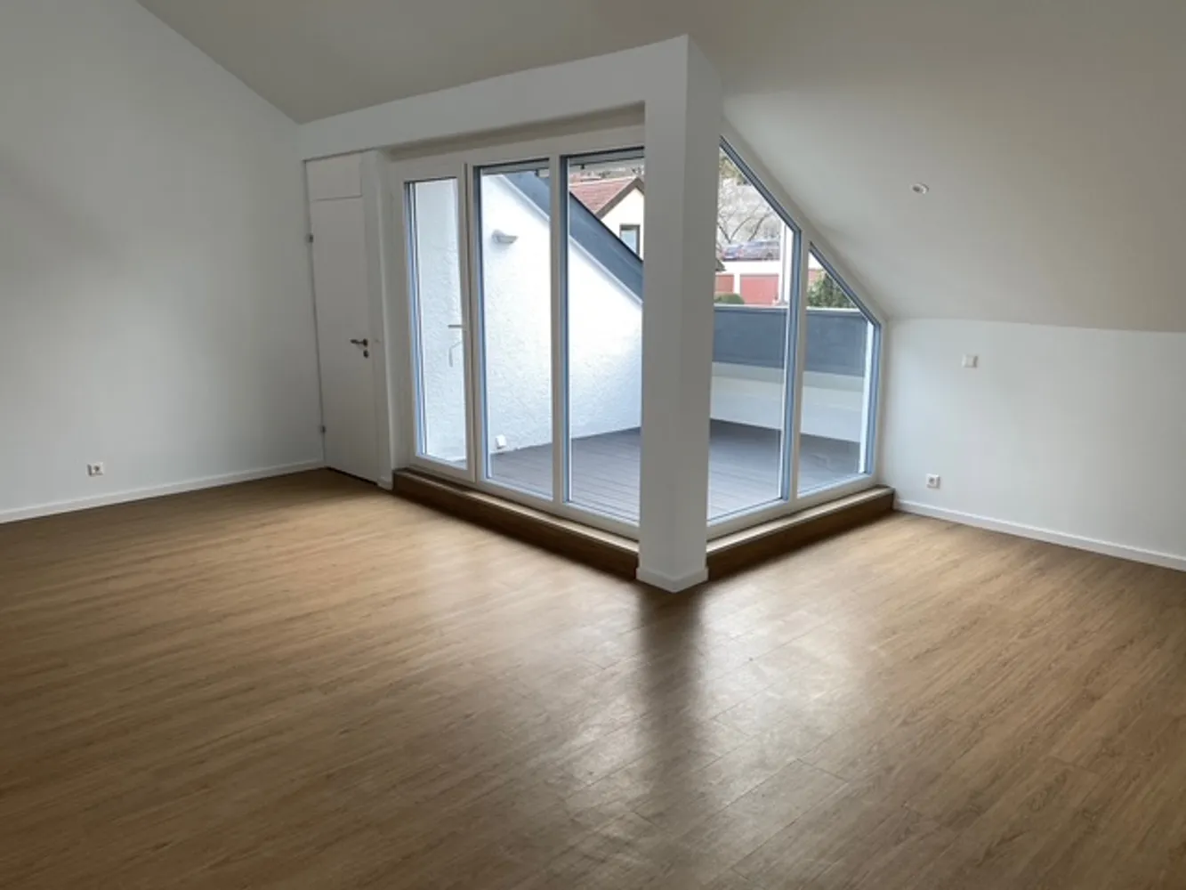 3 Zimmer Wohnung mit 84 m² in Stuttgart – Bild 3