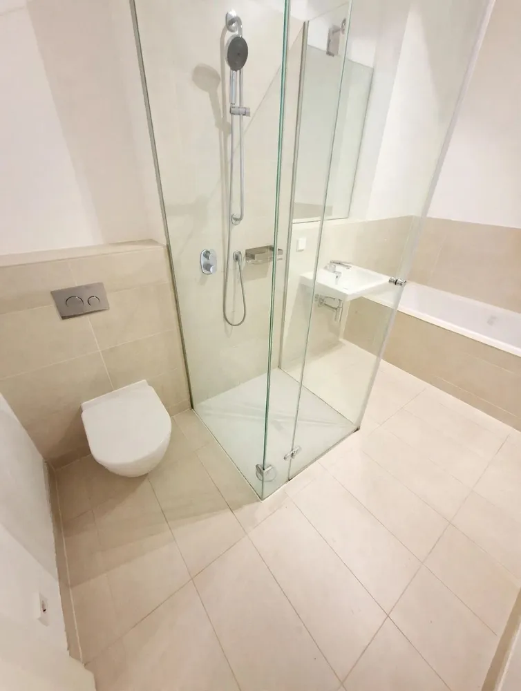 2 Zimmer Wohnung mit 81 m² in Düsseldorf – Bild 8