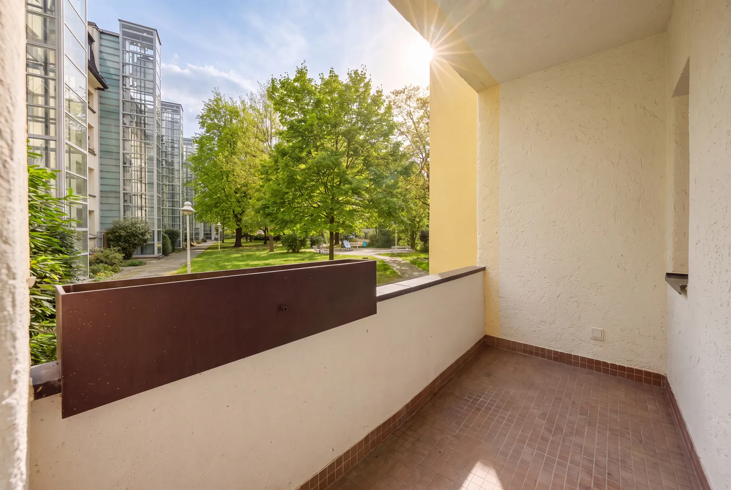 4 Zimmer Wohnung mit 90 m² in München – Bild 12