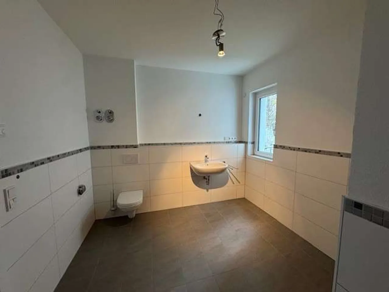 2 Zimmer Wohnung mit 106 m² in Limburg an der Lahn – Bild 12
