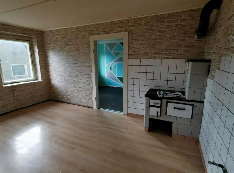 6 Zimmer Wohnung mit 110 m² in Meißen – Bild 1