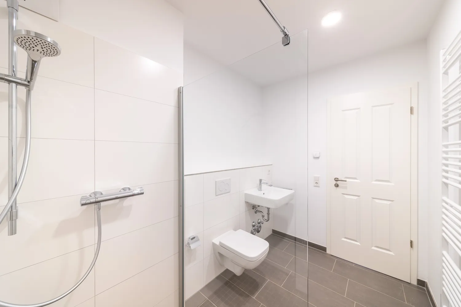 2 Zimmer Wohnung mit 47 m² in Halle (Saale) – Bild 5
