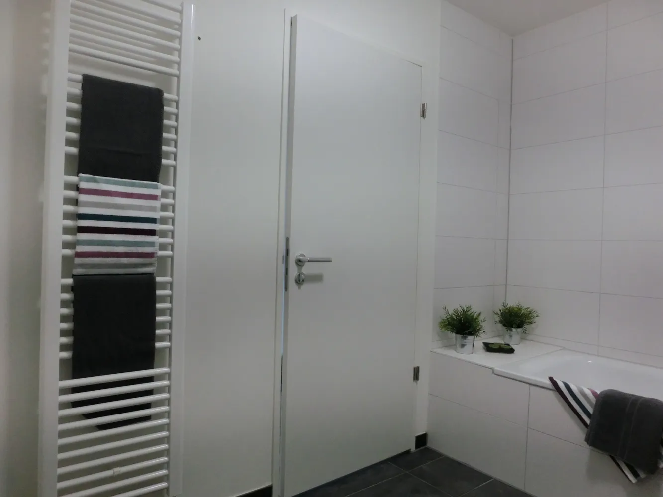 3 Zimmer Wohnung mit 98 m² in Düsseldorf – Bild 6