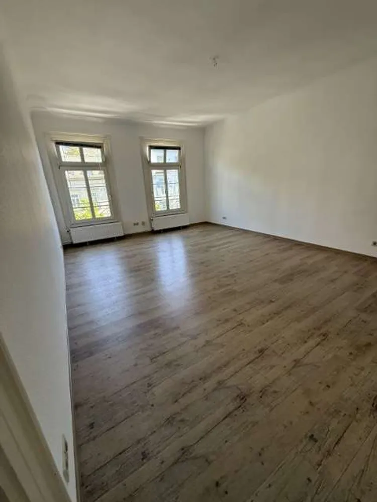 3 Zimmer Wohnung mit 77 m² in Wiesbaden – Bild 1