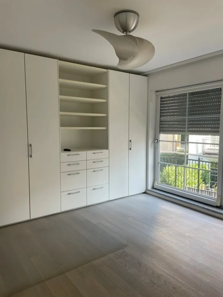 5 Zimmer Wohnung mit 207 m² in Frankfurt am Main – Bild 9