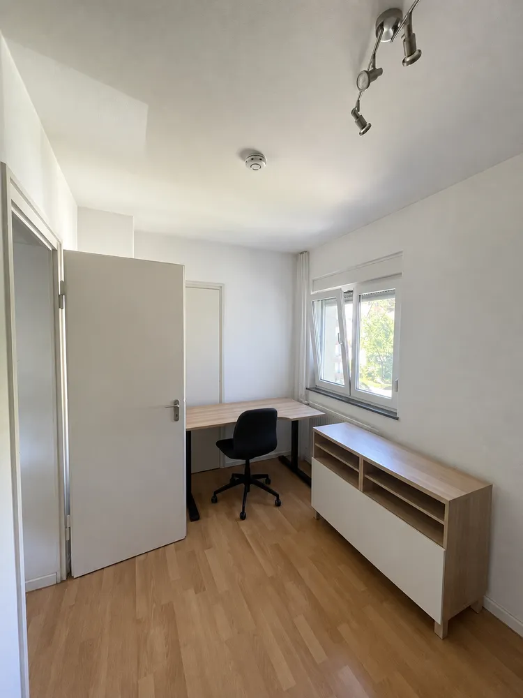 4 Zimmer Wohnung mit 94 m² in Stuttgart – Bild 2