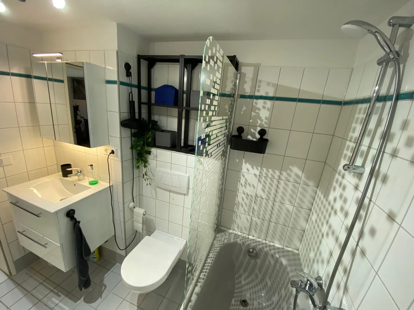 2 Zimmer Wohnung mit 47 m² in Karlsruhe – Bild 3