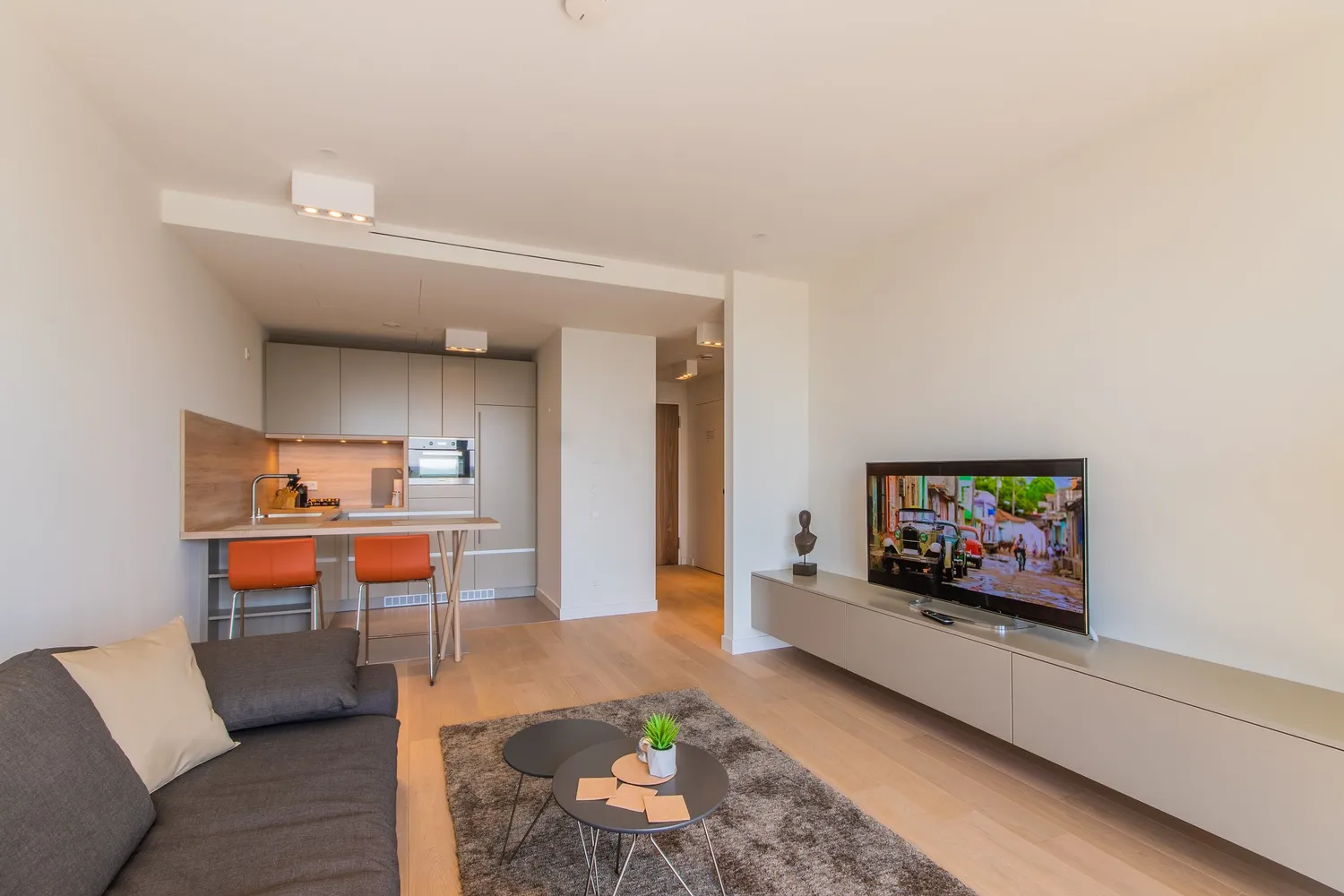 2 Zimmer Wohnung mit 65 m² in Frankfurt am Main – Bild 5