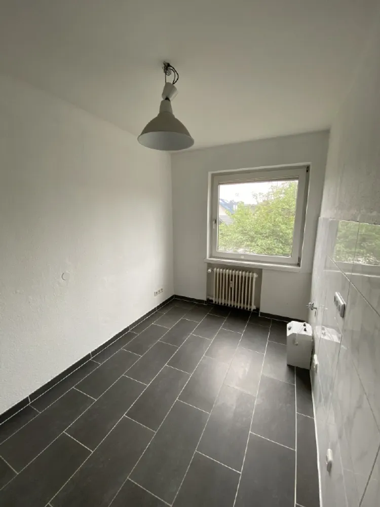 3 Zimmer Wohnung mit 75 m² in Köln – Bild 4