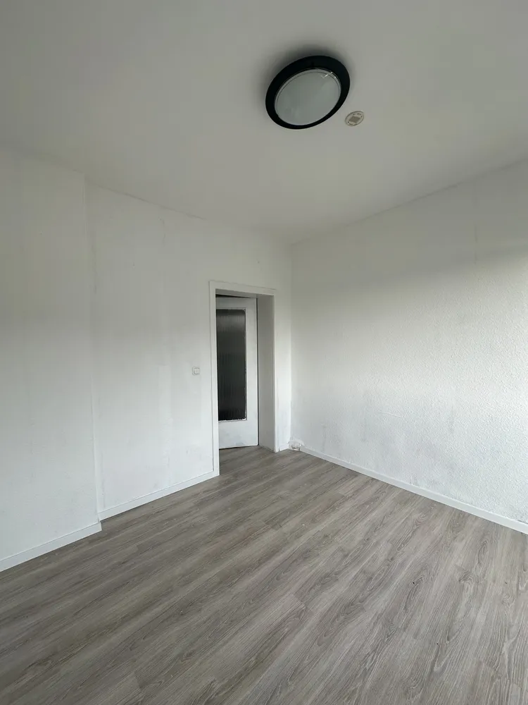 2 room apartment with 40 m² in Cologne – Photo 4