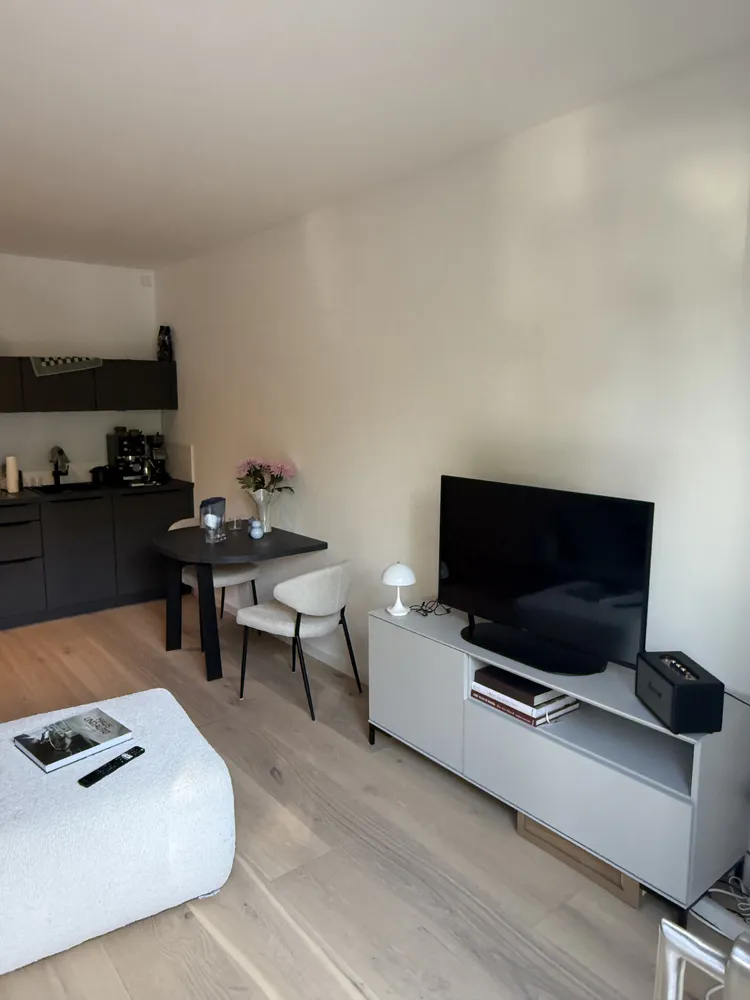 1 room apartment with 29 m² in Cologne – Photo 5