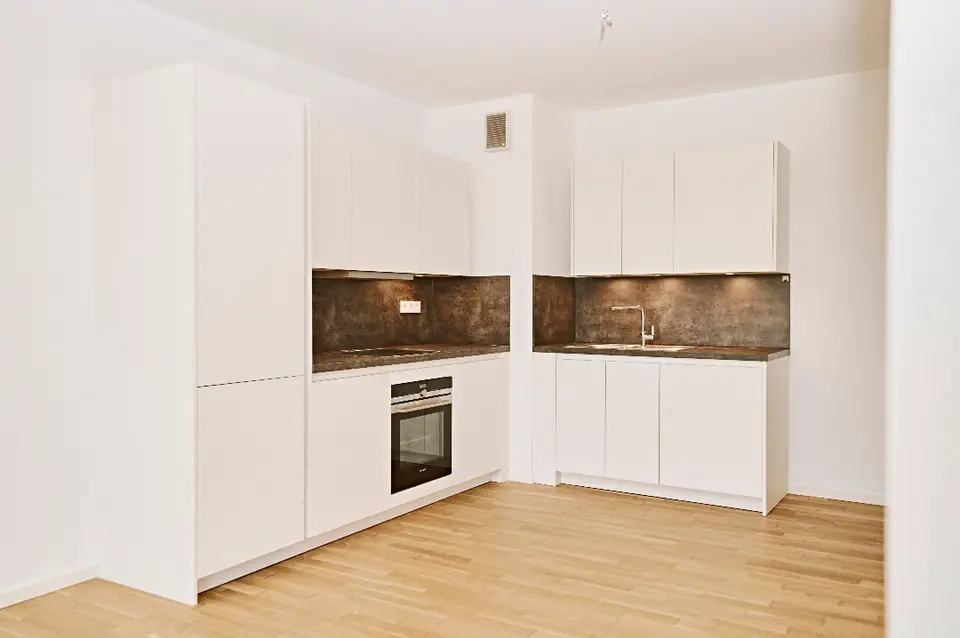 2 Zimmer Wohnung mit 115 m² in Hannover – Bild 4