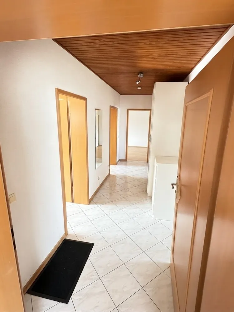3 Zimmer Wohnung mit 103 m² in Wiesbaden – Bild 6