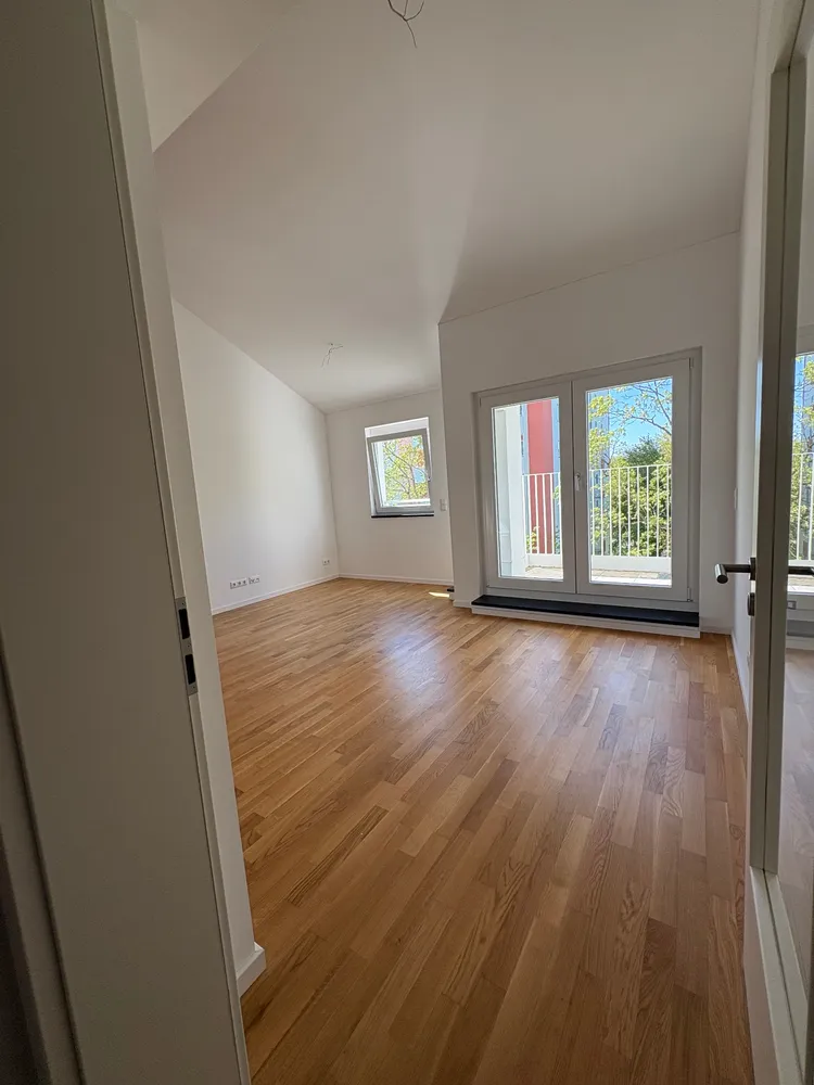3 Zimmer Wohnung mit 77 m² in München – Bild 5
