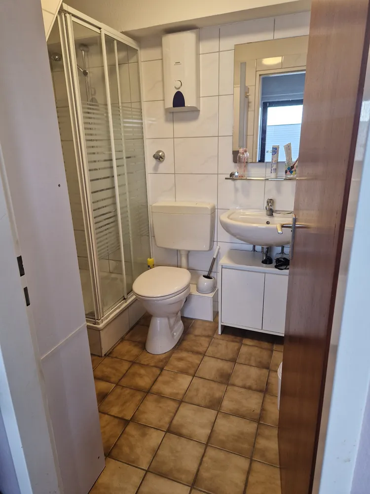 2 Zimmer Wohnung mit 42 m² in Bonn – Bild 2