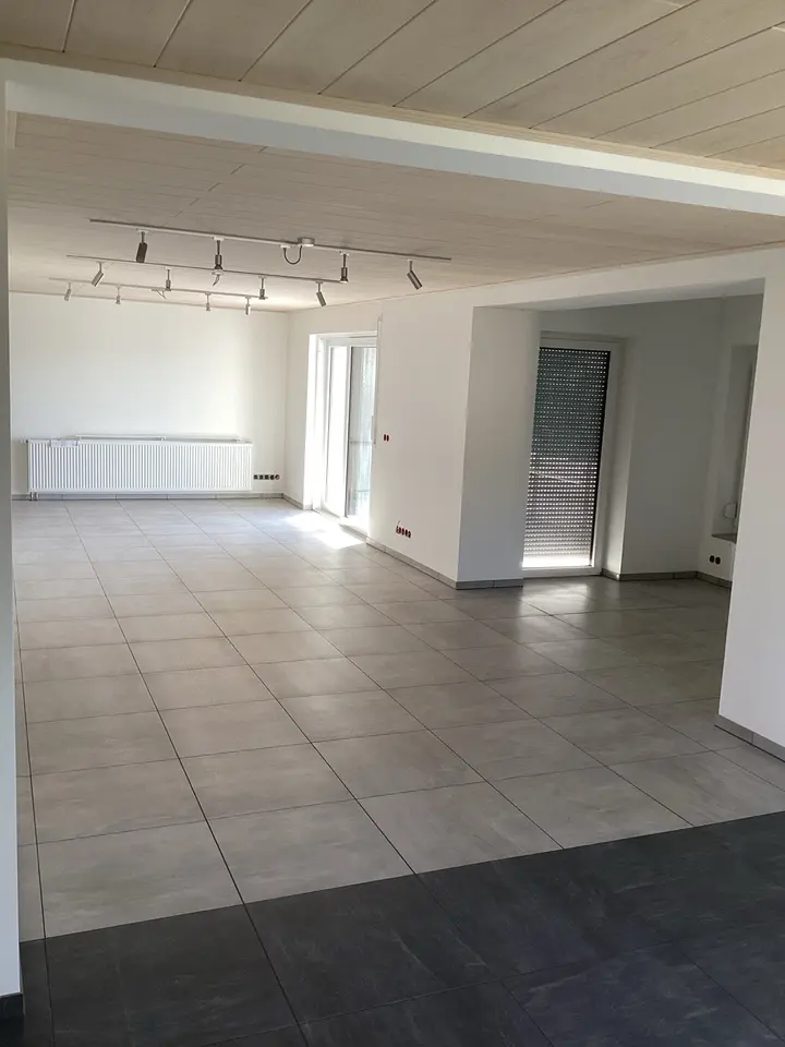 3 Zimmer Wohnung mit 150 m² in Herrenberg – Bild 1