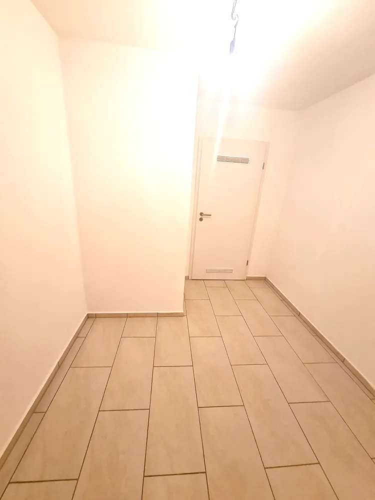2 Zimmer Wohnung mit 80 m² in Neuss – Bild 11
