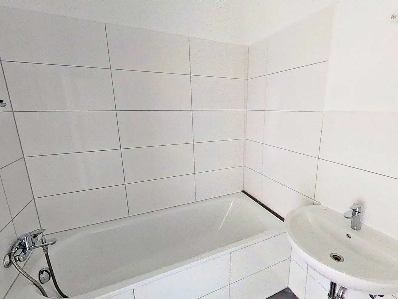 3 Zimmer Wohnung mit 81 m² in Duisburg – Bild 11